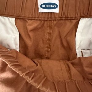 NWT Old Navy cargo shorts